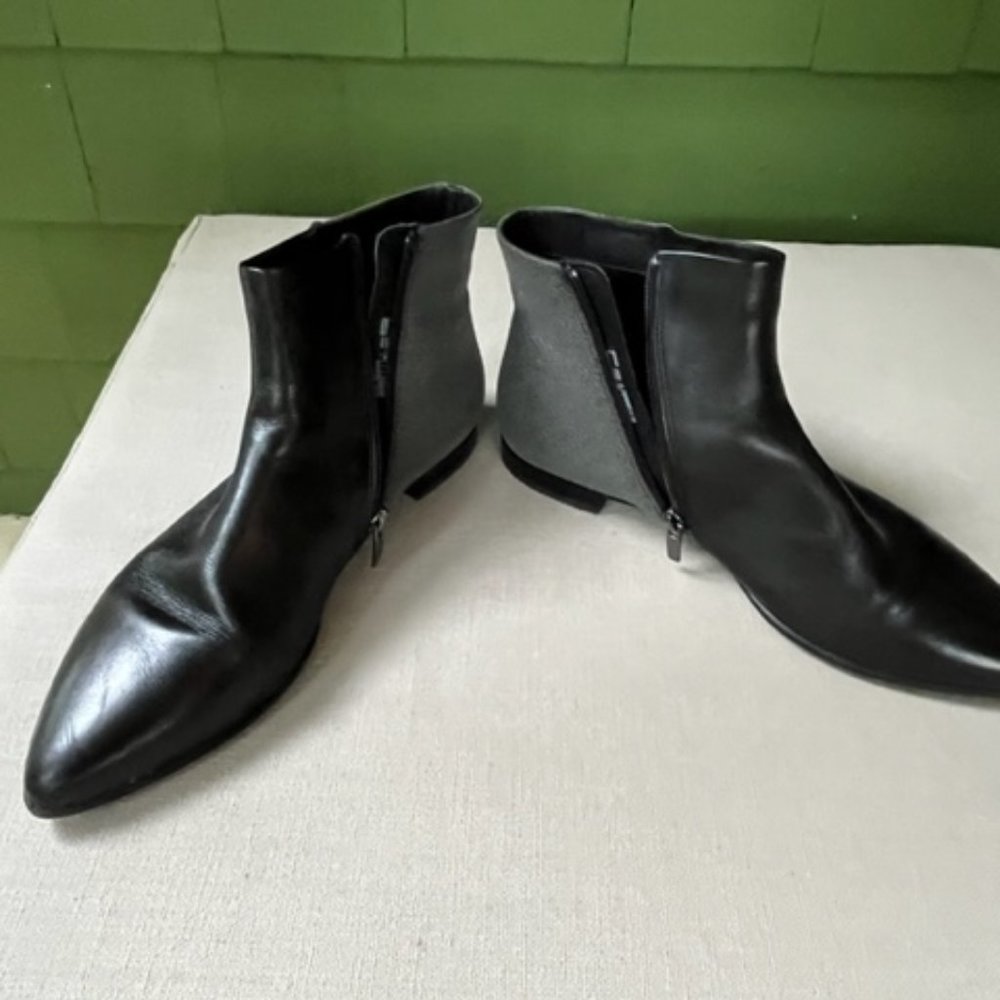 Womens Ecco Two-toned Boots